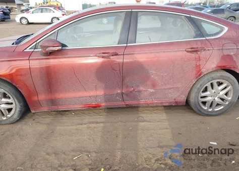 2014 Ford Fusion Se z USA, uszkodzony, nr VIN 3FA6P0HD4ER328600